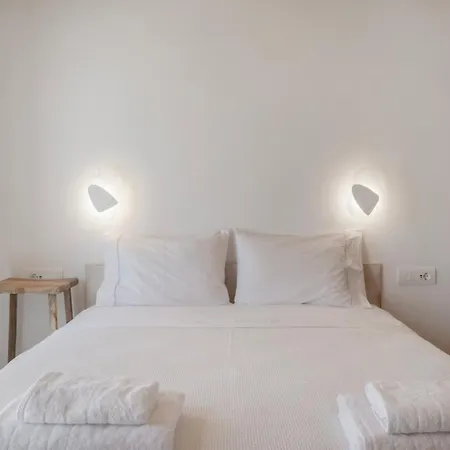Sunny House Mykonos Town Kohili Apartment *